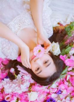 闪婚契约:傅先生求抱大腿